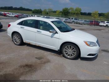  Salvage Chrysler 200