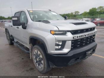  Salvage Chevrolet Silverado 2500