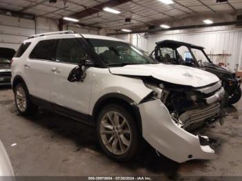  Salvage Ford Explorer