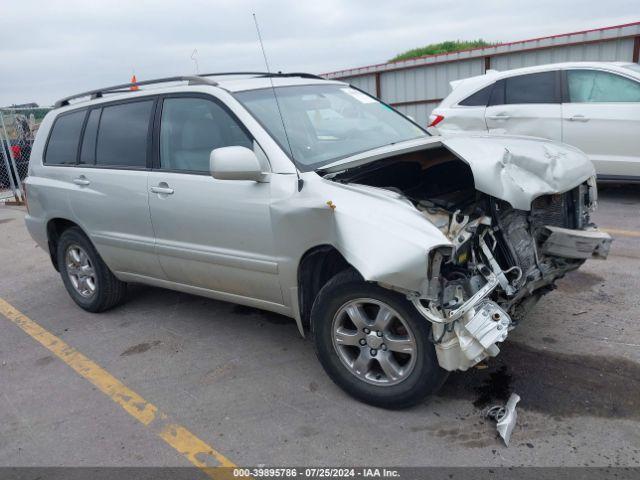  Salvage Toyota Highlander