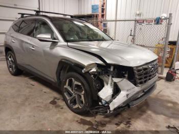  Salvage Hyundai TUCSON