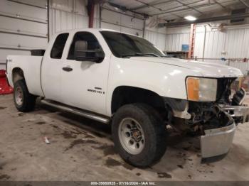  Salvage GMC Sierra 2500