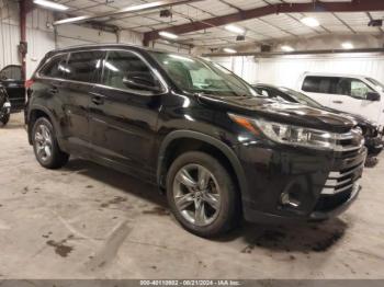  Salvage Toyota Highlander