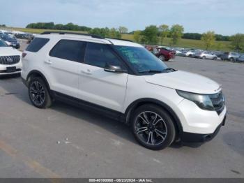  Salvage Ford Explorer