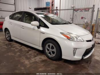  Salvage Toyota Prius