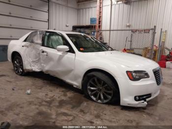  Salvage Chrysler 300