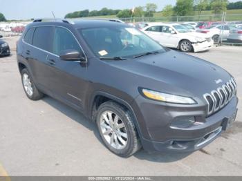  Salvage Jeep Cherokee