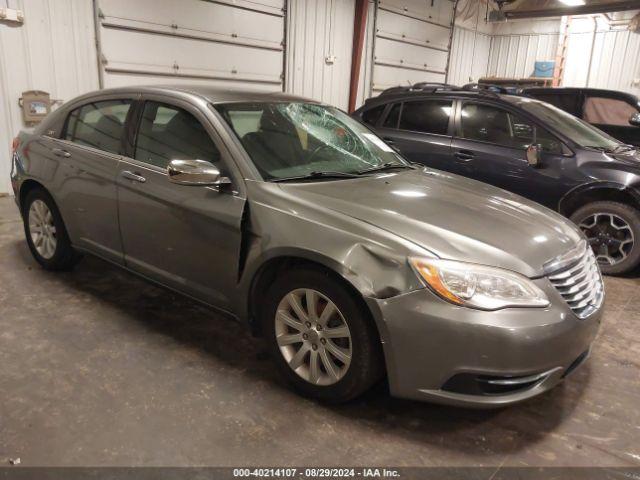  Salvage Chrysler 200