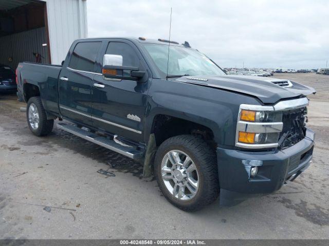  Salvage Chevrolet Silverado 2500