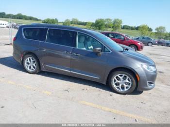  Salvage Chrysler Pacifica