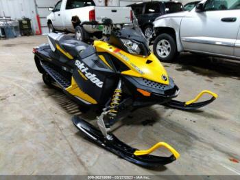  Salvage Ski-doo Mxz 600 Tnt