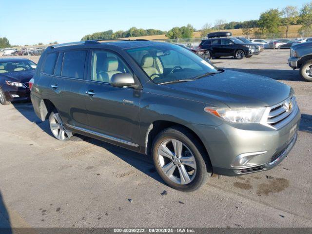  Salvage Toyota Highlander