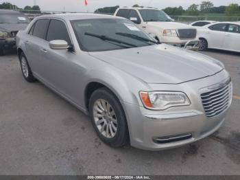  Salvage Chrysler 300