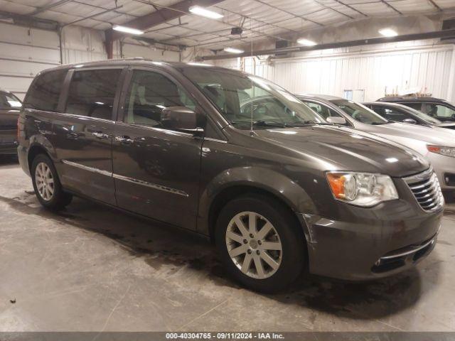  Salvage Chrysler Town & Country