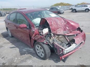  Salvage Toyota Prius