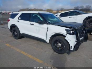  Salvage Ford Police Interceptor Utilit