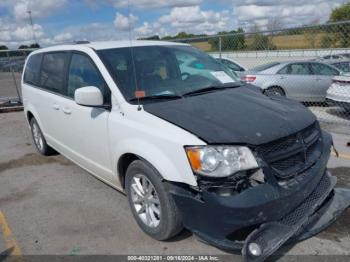  Salvage Dodge Grand Caravan