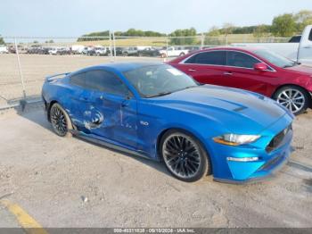  Salvage Ford Mustang