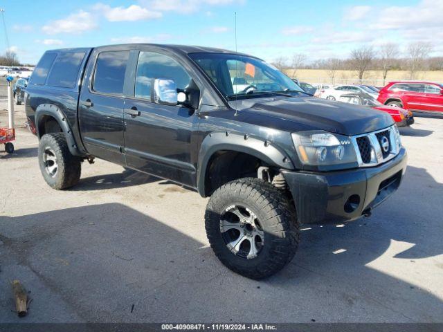  Salvage Nissan Titan