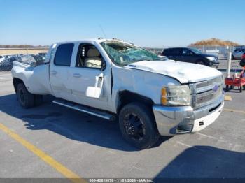  Salvage Chevrolet Silverado 3500