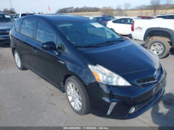  Salvage Toyota Prius v