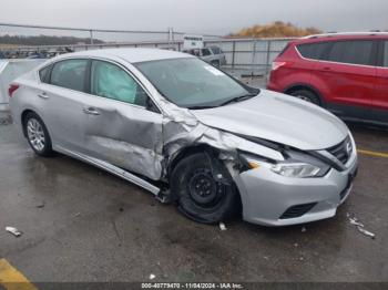  Salvage Nissan Altima