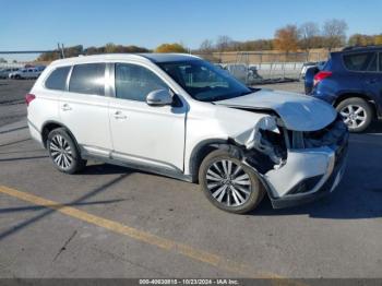  Salvage Mitsubishi Outlander