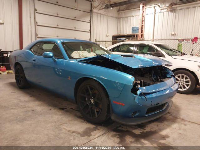  Salvage Dodge Challenger