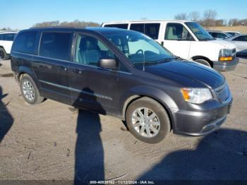  Salvage Chrysler Town & Country