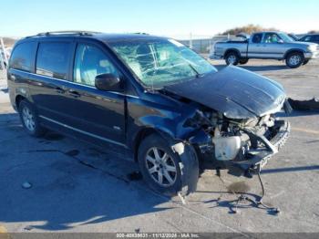  Salvage Chrysler Town & Country