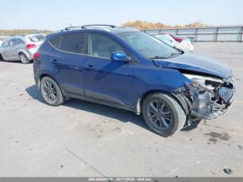  Salvage Hyundai TUCSON