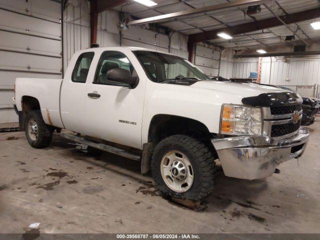  Salvage Chevrolet Silverado 2500