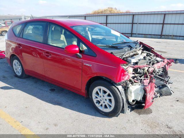  Salvage Toyota Prius v