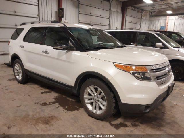  Salvage Ford Explorer