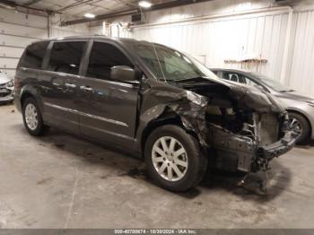  Salvage Chrysler Town & Country