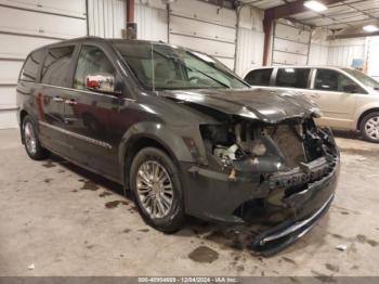  Salvage Chrysler Town & Country