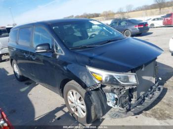  Salvage Kia Sedona