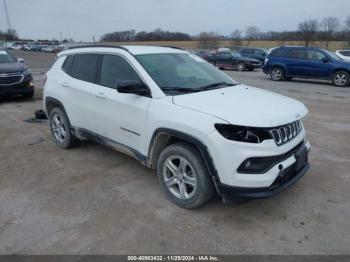  Salvage Jeep Compass