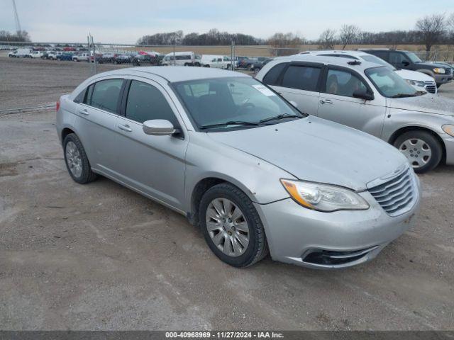  Salvage Chrysler 200