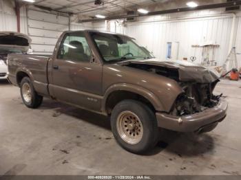  Salvage Chevrolet S-10