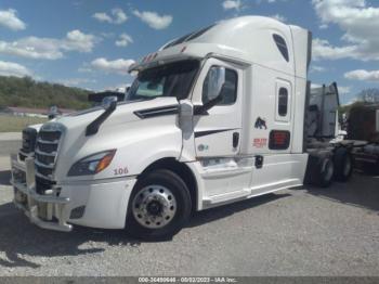  Salvage Freightliner Cascadia 126