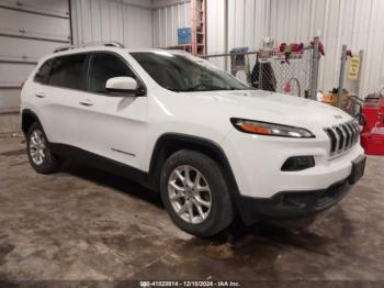  Salvage Jeep Cherokee