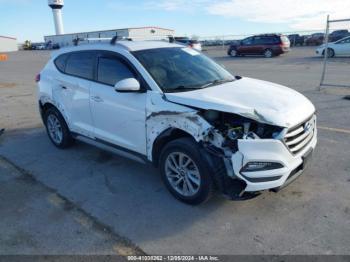  Salvage Hyundai TUCSON