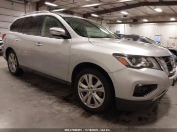  Salvage Nissan Pathfinder