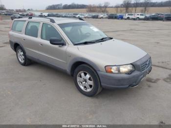  Salvage Volvo V70