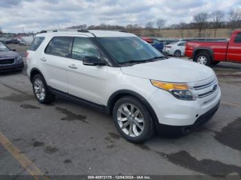  Salvage Ford Explorer