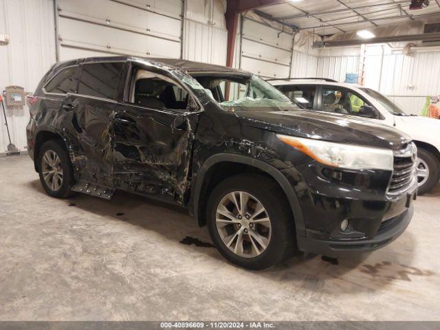  Salvage Toyota Highlander