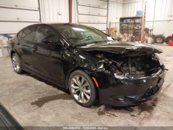  Salvage Chrysler 200