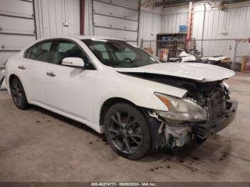  Salvage Nissan Maxima