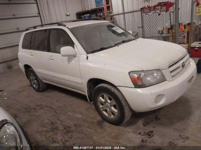  Salvage Toyota Highlander